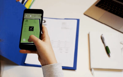 Leave Paper Behind: 5 Free Apps to Manage Receipts on Your iPhone